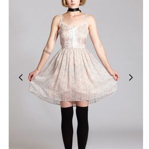 L'ecole des femmes Bavarian French silk dress
